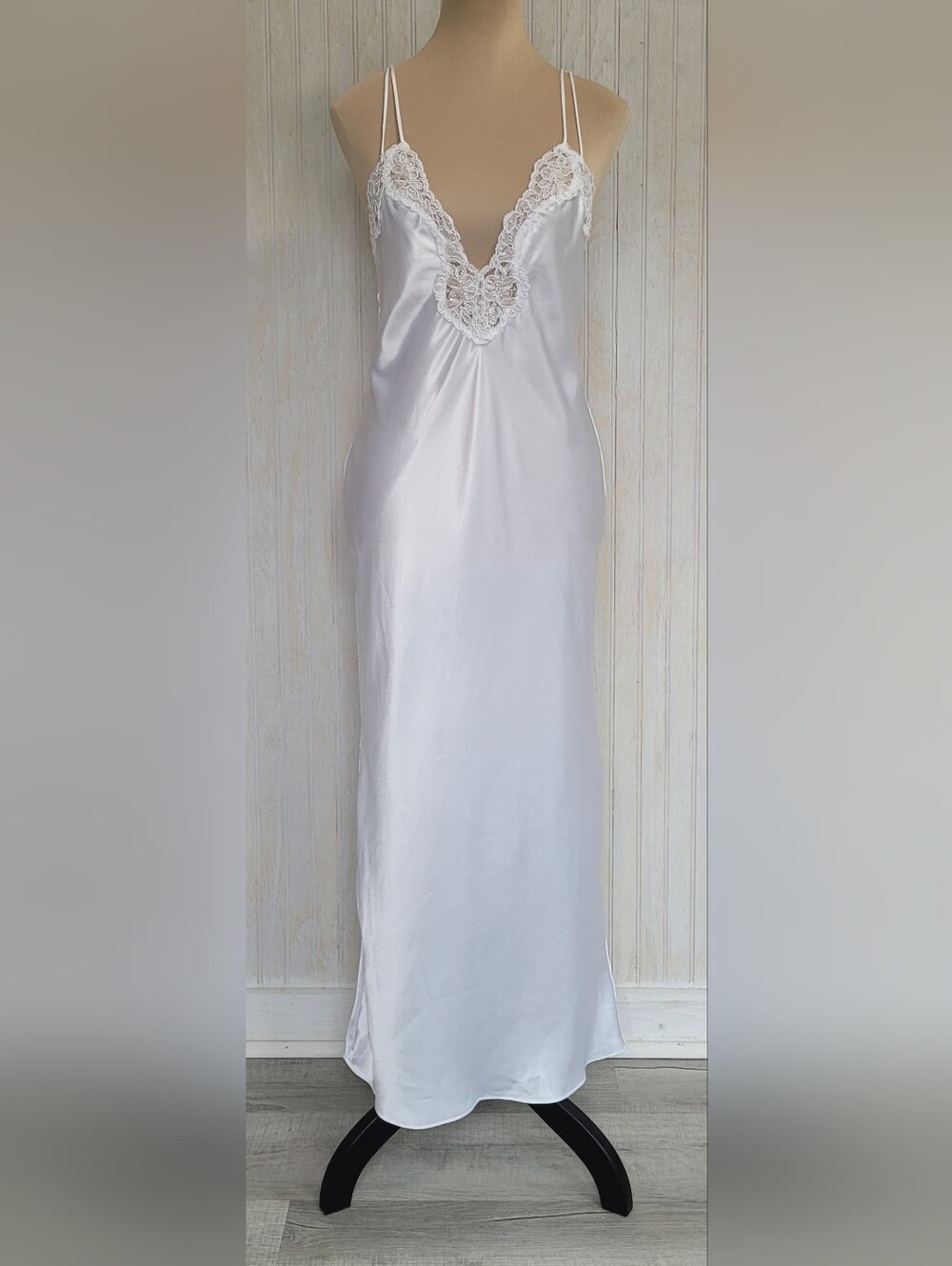 Vintage Victoria's Secret Gold Label Lace Nightgown Slip Dress White Size Small - Picture 1 of 15